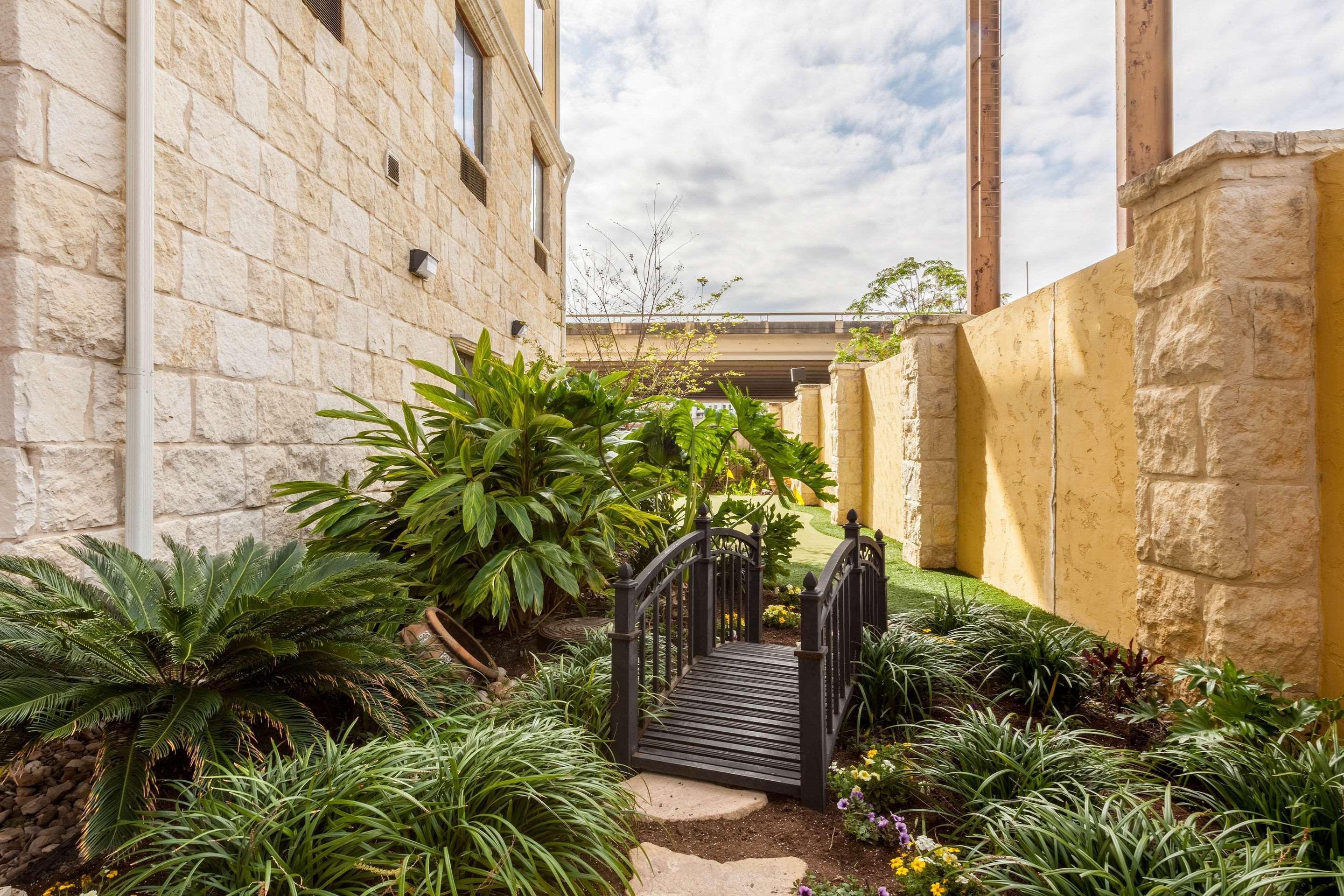 Comfort Suites Alamo-River Walk San Antonio Esterno foto
